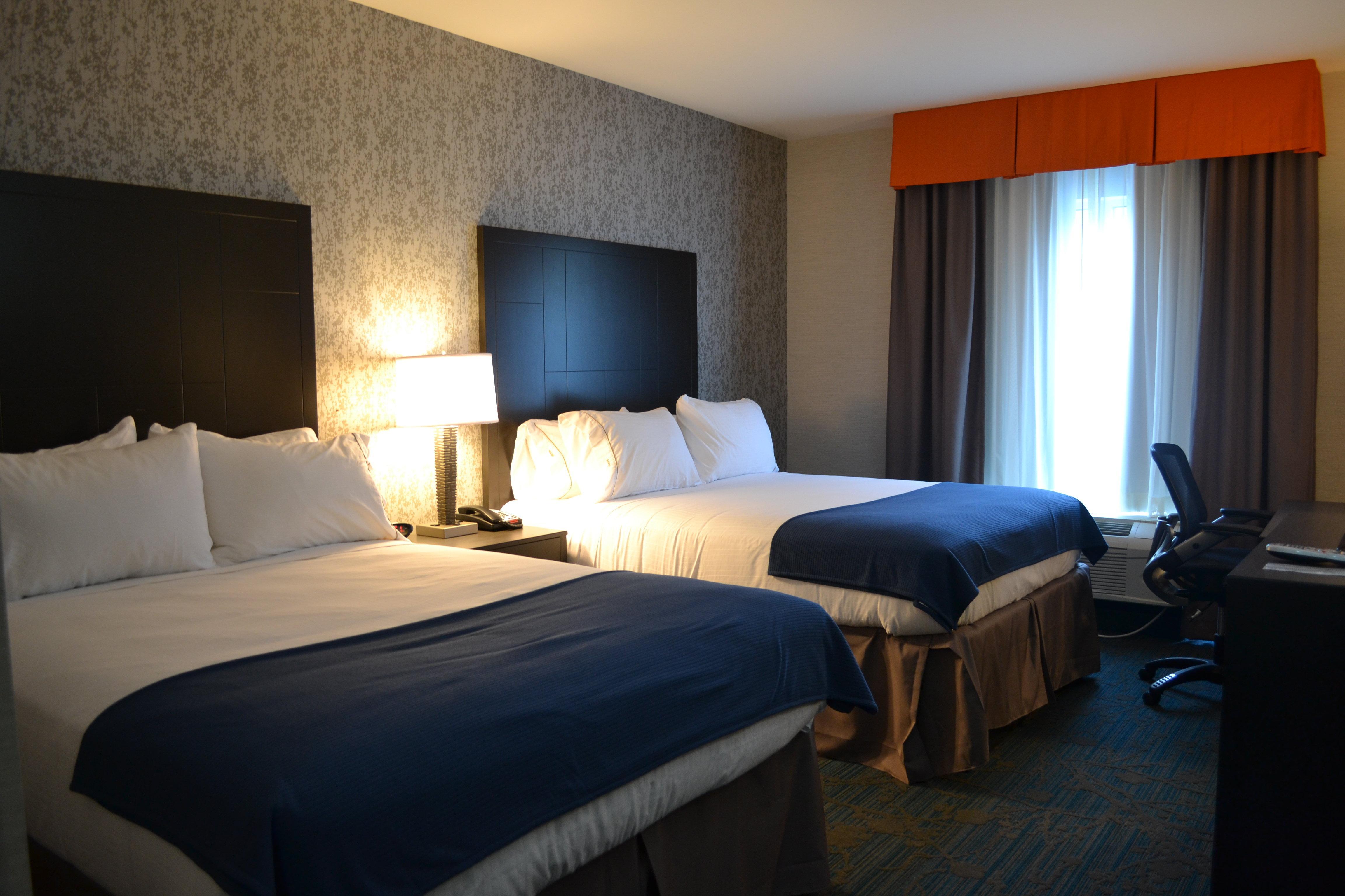 Holiday Inn Express Hotel & Suites Knoxville By Ihg Exterior photo